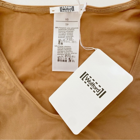 WOLFORD NUDE TAN BUENOS AIRES SHEER THONG LONG SLEEVE SCOOP NECK BODYSUIT - Picture 4 of 8